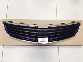 Решетка радиатора нижняя хром Шевроле Круз 2013-