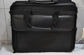 Профессиональная сумка Hewlett Packard для ноутбук