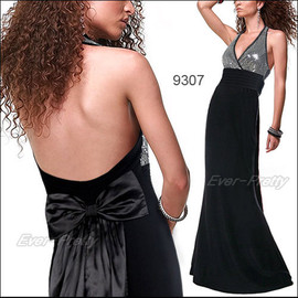 модное стильное черное платье 50-52