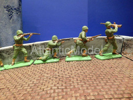 Солдатики 1/32 Britains Морская пехота США Первый 8