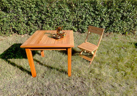 Садовая и уличная мебель