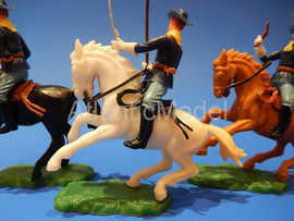 Солдатики 1/32 Elastolin 7 кавалерия США Вестерн 9