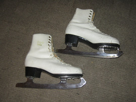 коньки фигурные