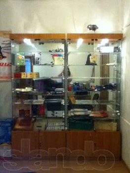 Стеклянные витрины