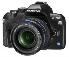 Хороший зеркальный фотоаппарат Olympus E-450 Kit