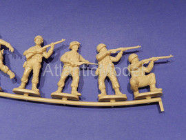 Солдатики 1/32 ESCI Красные дьяволы Второй Без кор 4