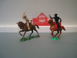 Солдатики 1/32 Reisler Ковбои Индейцы
