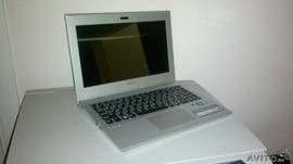 Ультрабук Sony vaio SVT1111X1R