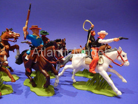 Солдатики 1/32 DSG Шесть конных ковбоев 4 позы