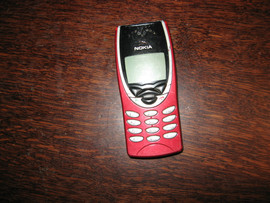 Nokia 8210