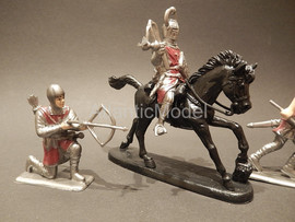 солдатики 1/32 Supreme Рыцари Черная лошадь TSSD