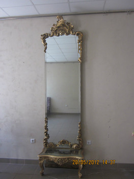 Антикварное зеркало.