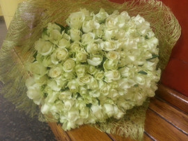 101 роза 50 см любого цвета