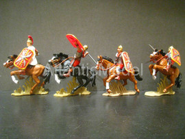 Солдатики 1/32 DSG Римская конница 4 фигуры 4