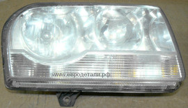 Фара левая Chrysler 300C USA