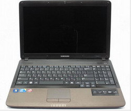 Продам игровой ноутбук Samsung R540-JS05 Экран 15.6" LED 1366 x