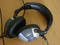 Наушники с микрофоном.