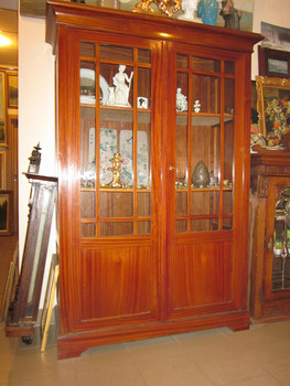 АНТИКВАРИАТ 3