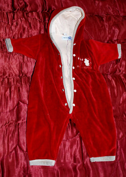 Комбез бордовый от 3 до 9 мес 200 руб