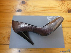 Кожанные и замшевые сапоги и туфли (оригиналы) 39 р