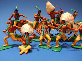 Солдатики 1/32 Timpo Индейцы Айовы 11 шт Вестерн