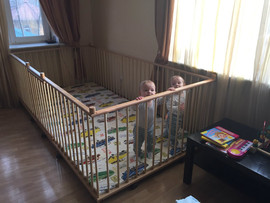 Большой детский деревянный манеж 1,3х2,6м с калиткой