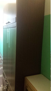 Кресло растущее школьника Стол письменный Пенал Полки Диван 2