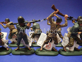 Солдатики 1/32 Britains Американская пехота 12 шт. 10