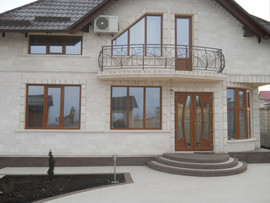 Фасады из натурального камня