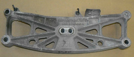 Кронштейн подвески АКПП 04578351AB Chrysler 300C 3.5 2WD