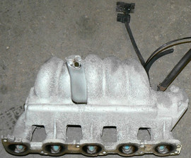 Коллектор впускной Volvo 2.4