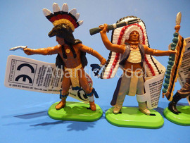 Солдатики 1/32 Britains Три фигуры вестерн 1971