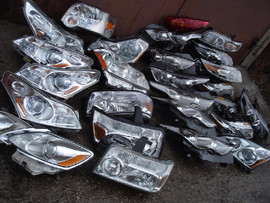 Фара бу Лексус и Инфинити ,Эскейп и Эксплорер всех моделей 2001-