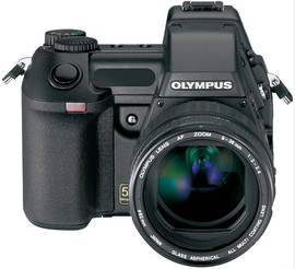 Отличный фотоаппарат Olympus Camedia E20P