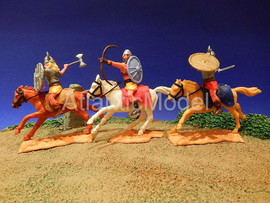 Солдатики 1/32 Timpo Викинги Первый набор 3 фигуры 3