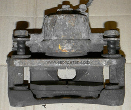 Суппорт передний Jeep Liberty Cherokee Compass