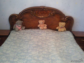 продаю спальную мебель