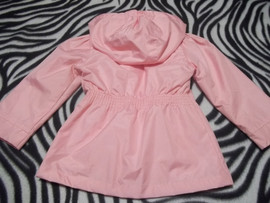 Плащ розовый 2