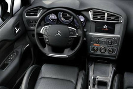 Автомобиль Citroen C4 Sedan