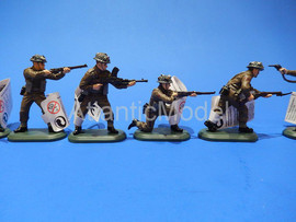 Солдатики 1/32 Britains Британская армия 6 фигур 4