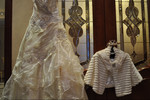 Продаю свадебное платье +накидка+перчатки+диадема+фата за 7000р