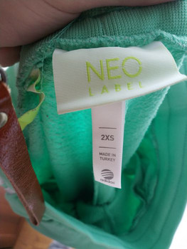 Штаны утепленные 2xs Adidas сделано в Турции светло зеленые