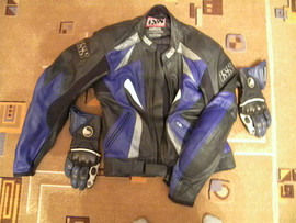 Продам раздельный комбез IXS Не дорого +Боты и перчатки