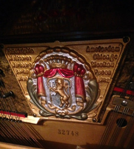 Антикварное пианино концертного типа Ed.Seiler № 32748, 1904 год