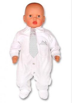 Наряд на выписку для мальчика.