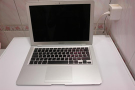 Продам MacBook Air 1.66