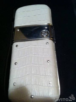 Vertu Constellation с белой кожей аллигатора, в хорошем состояни