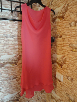 Продажа одежды для девочки-подростка