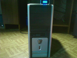 продам компьютер (сист. блок+монитор)