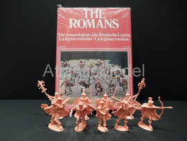 Солдатики 1/32 Atlantic Римская армия 9 фигур 9 3